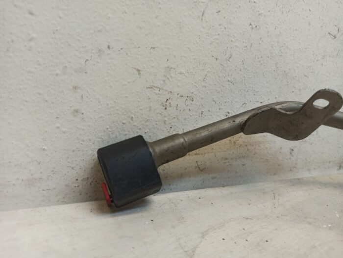 Mercedes Benz W212 2009-2016 Oil Gauge Pipe - Image 4
